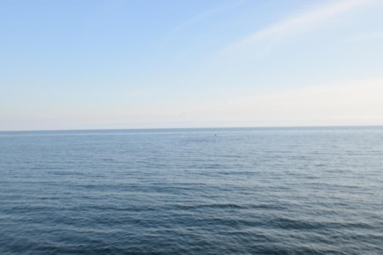 Malibu Private Beach Apartments Экстерьер фото